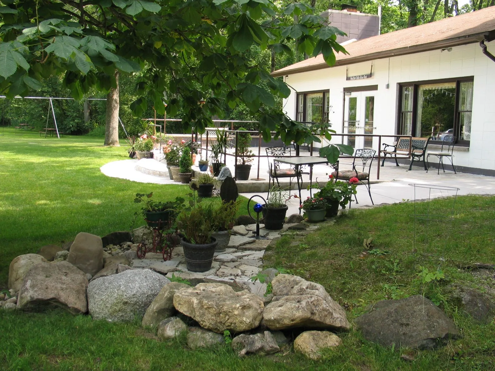River Park hall and landscaped grounds